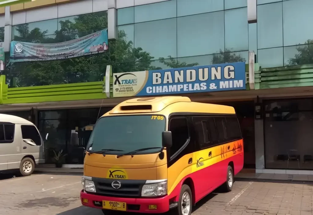Nikmati Perjalanan PP Bandung dengan 4 Pilihan Travel Jatiwaringin Bandung (Jadwal, Harga, Fasilitas)